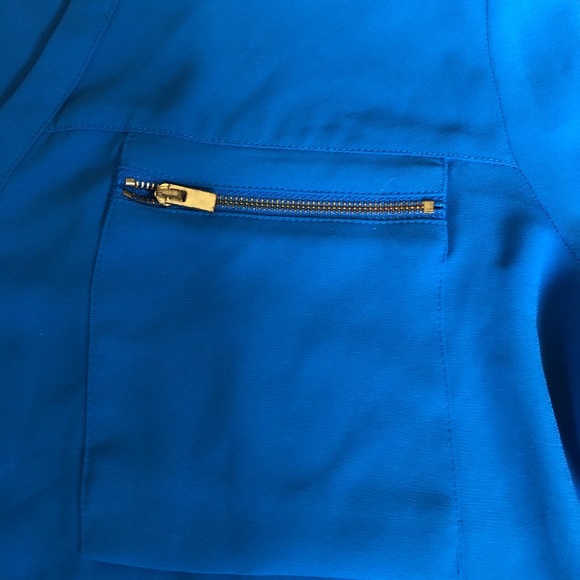 Express blue button down blouse - Picture 5 of 8